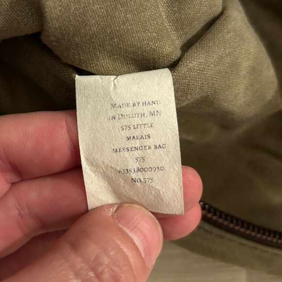 Little Marais Messenger Bag NWOT - Picture 5 of 6